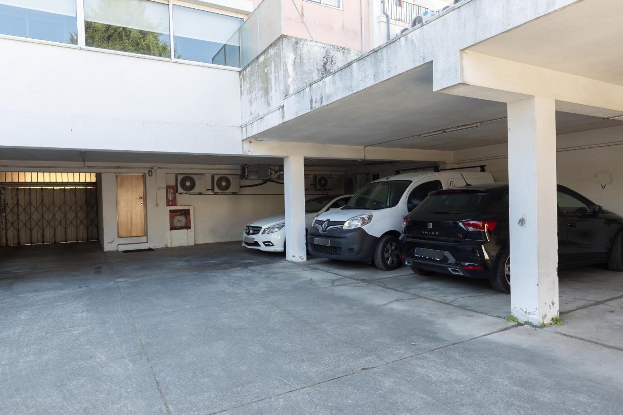 Host Wise - Charming Luxurious Flat With Garage Διαμέρισμα Πόρτο Εξωτερικό φωτογραφία