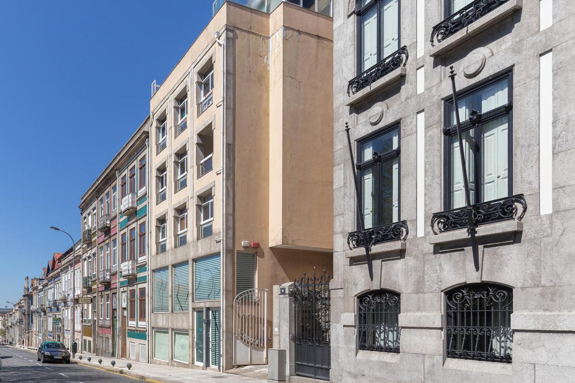 Host Wise - Charming Luxurious Flat With Garage Διαμέρισμα Πόρτο Εξωτερικό φωτογραφία